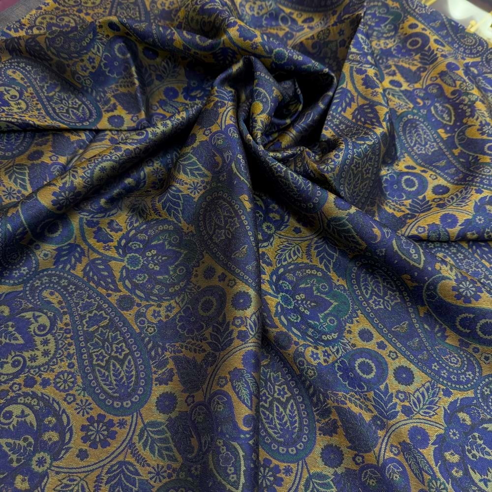 590 ETRO DESEN ŞAL